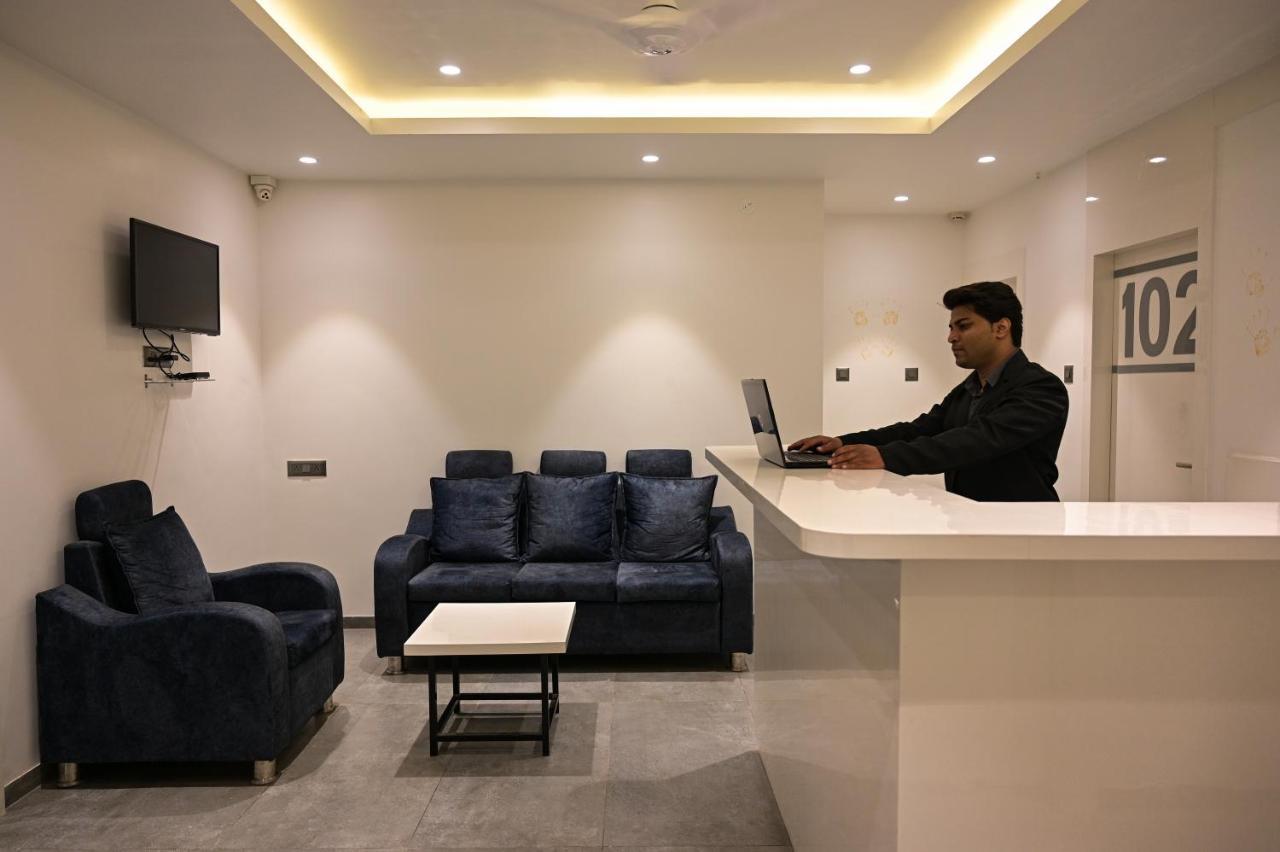Hotel My Home Residency ナーシク エクステリア 写真